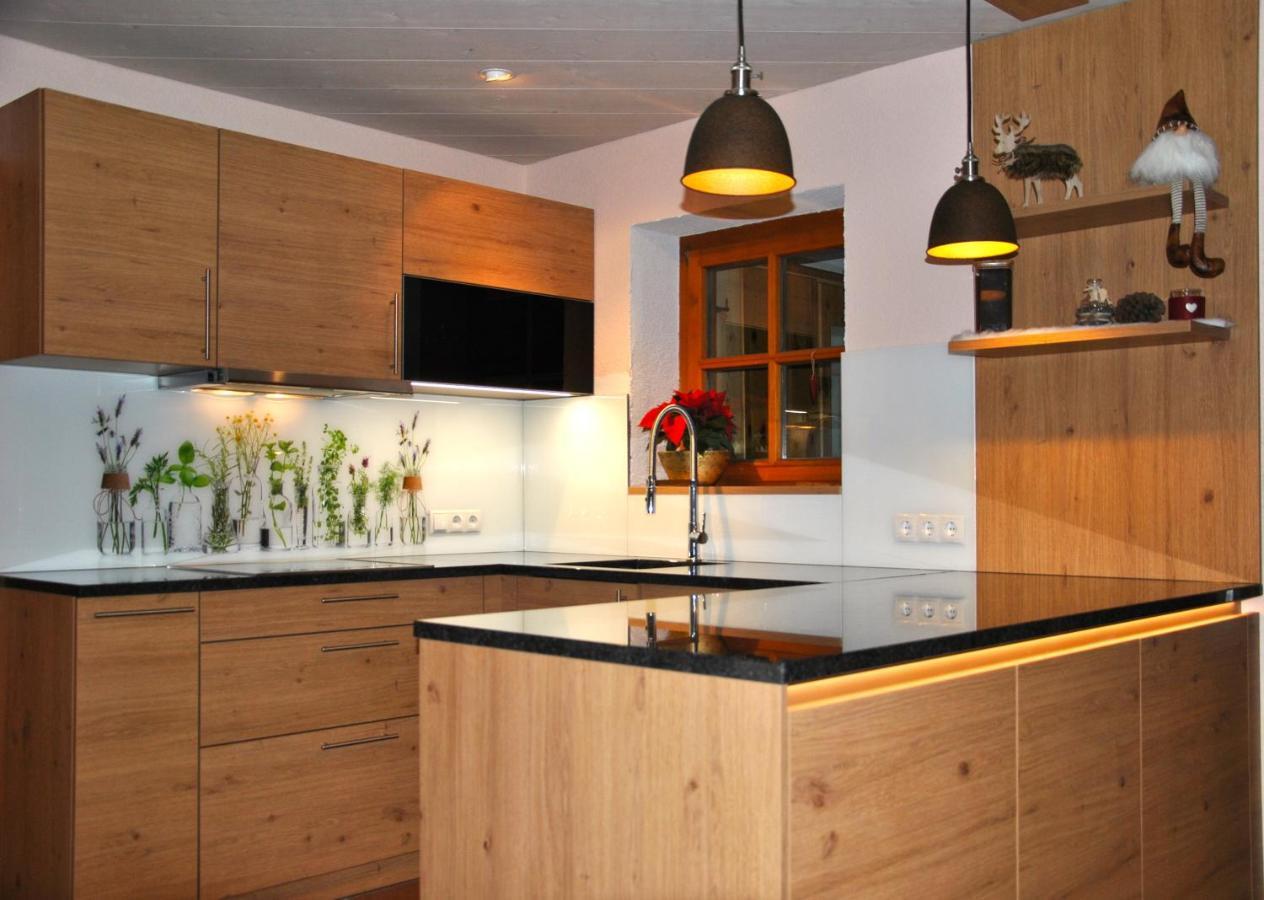 Aparthaus Am Walde & Appartement Sonnenseite Bartholomaeberg Ngoại thất bức ảnh